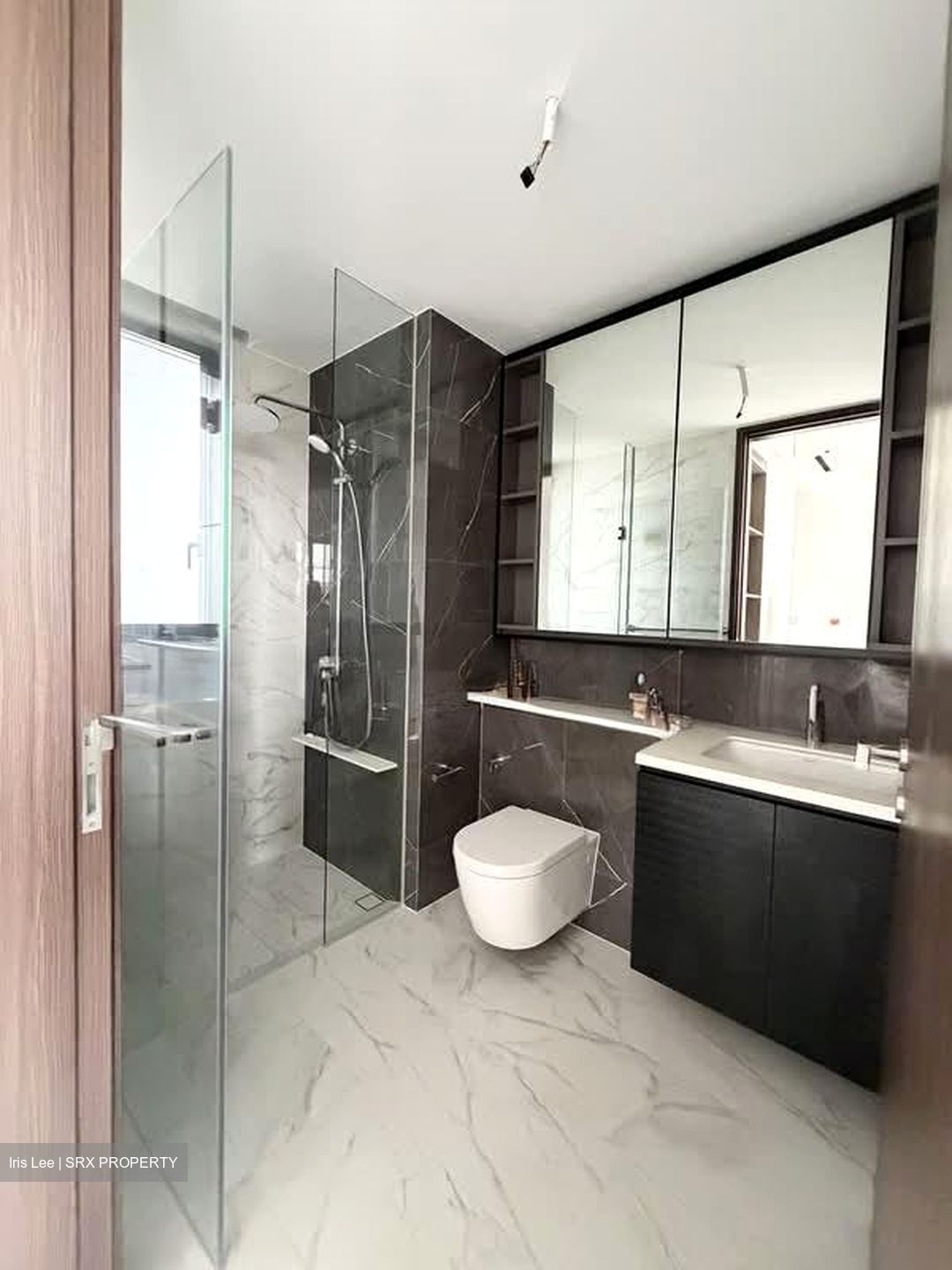 Bartley Vue (D19), Apartment #569311421